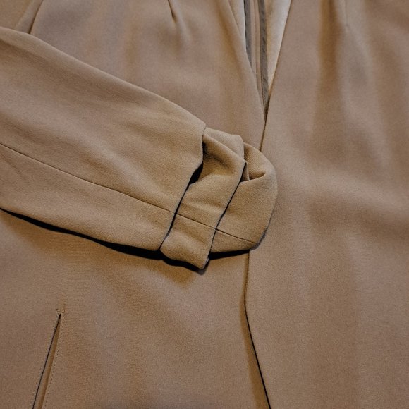 Aritzia Power Blazer Deep Taupe - Picture 2 of 6